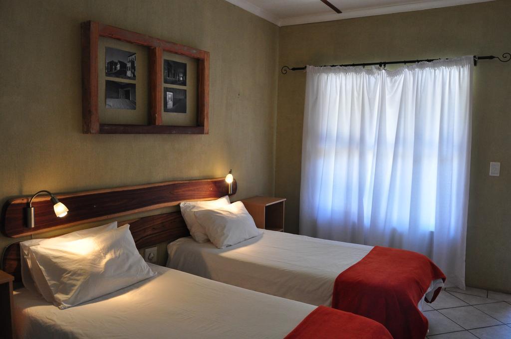 Obelix Guesthouse Luderitz Ngoại thất bức ảnh