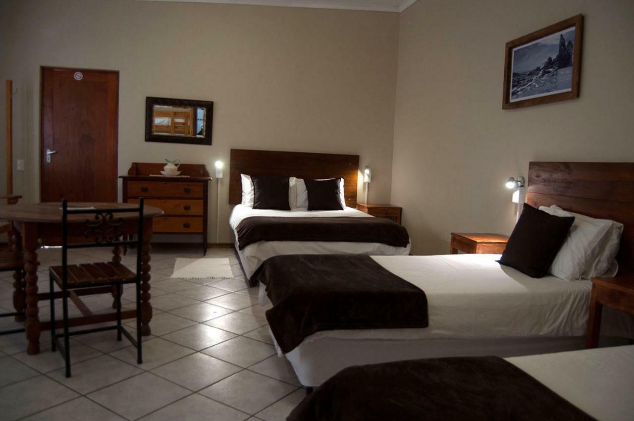 Obelix Guesthouse Luderitz Ngoại thất bức ảnh