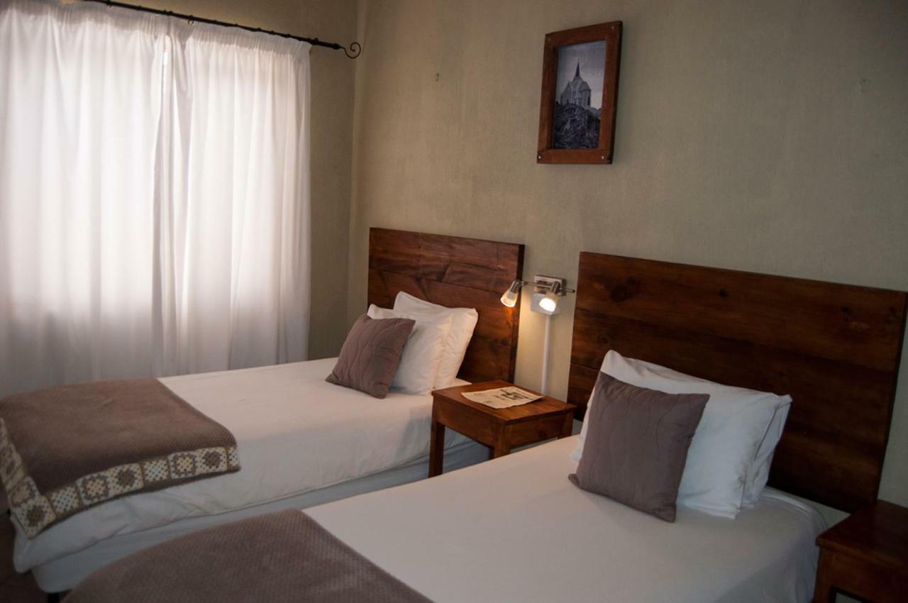 Obelix Guesthouse Luderitz Ngoại thất bức ảnh